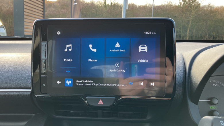 Toyota Yaris 1.5 Hybrid Icon 5dr CVT Hybrid Hatchback